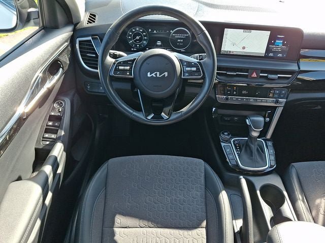 Used 2024 Kia Seltos S AWD/4WD image 11
