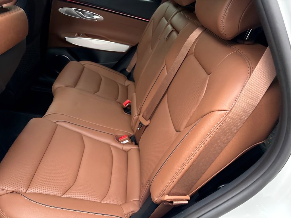 New 2026 Genesis GV70 2.5T Advanced AWD/4WD image 10