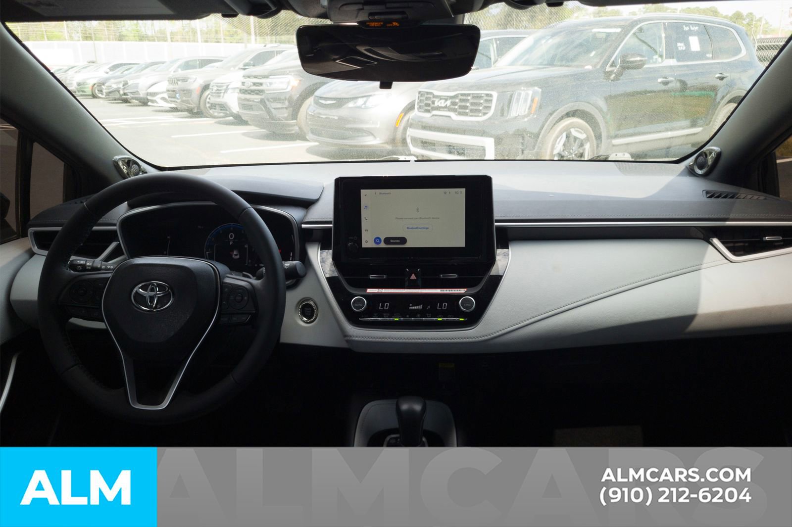 Used 2025 Toyota Corolla XSE FWD image 20
