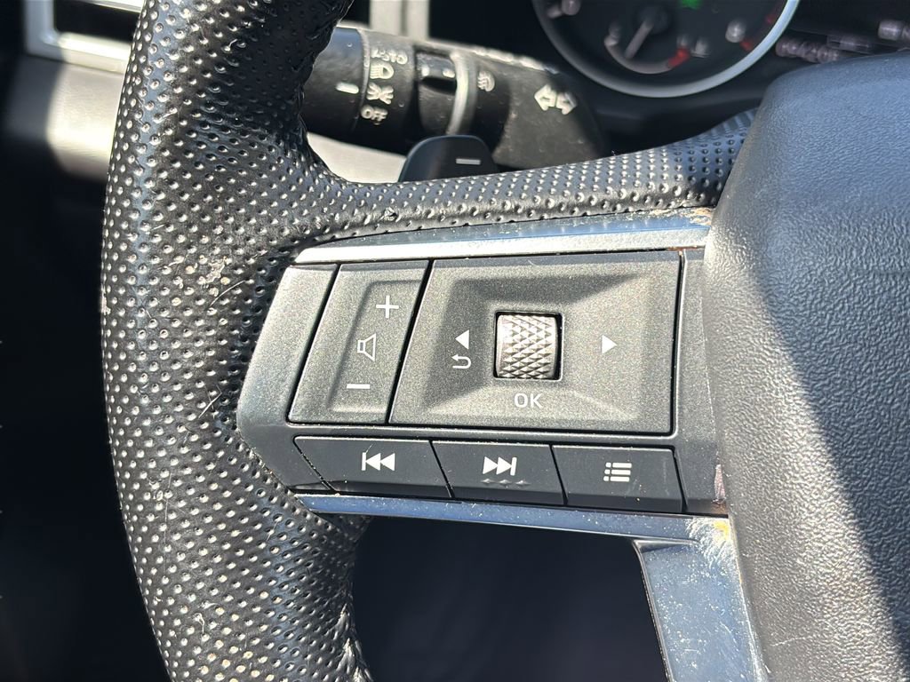 Used 2022 Mitsubishi Outlander SEL FWD image 22