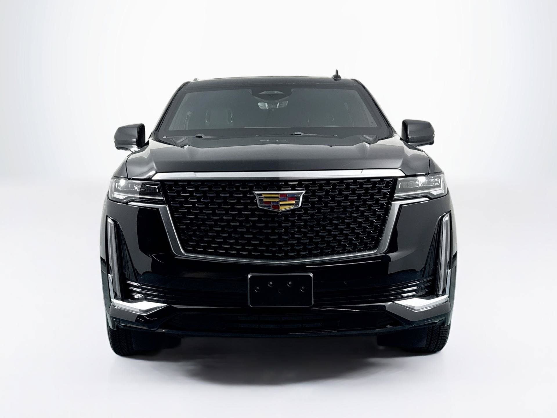Used 2023 Cadillac Escalade ESV Premium Luxury w/ LPO, Floor Liner Package AWD/4WD image 2
