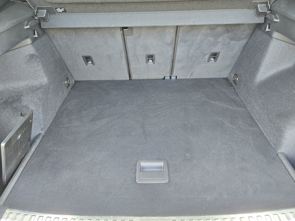 Certified 2025 Audi Q3 2.0T Premium Plus w/ Premium Plus Package image 42