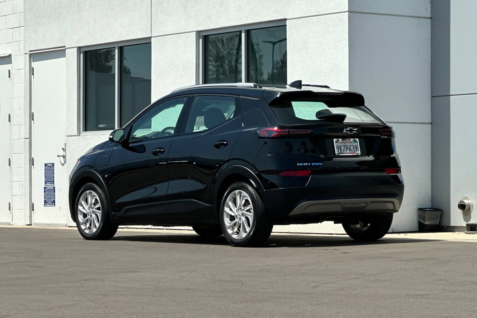 Used 2023 Chevrolet Bolt EUV LT FWD image 6