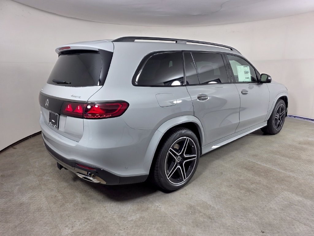 New 2027 Mercedes-Benz GLS 450 4MATIC image 4