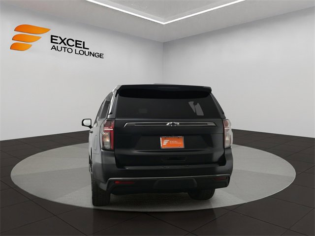 Used 2022 Chevrolet Suburban RST w/ Luxury Package image 4