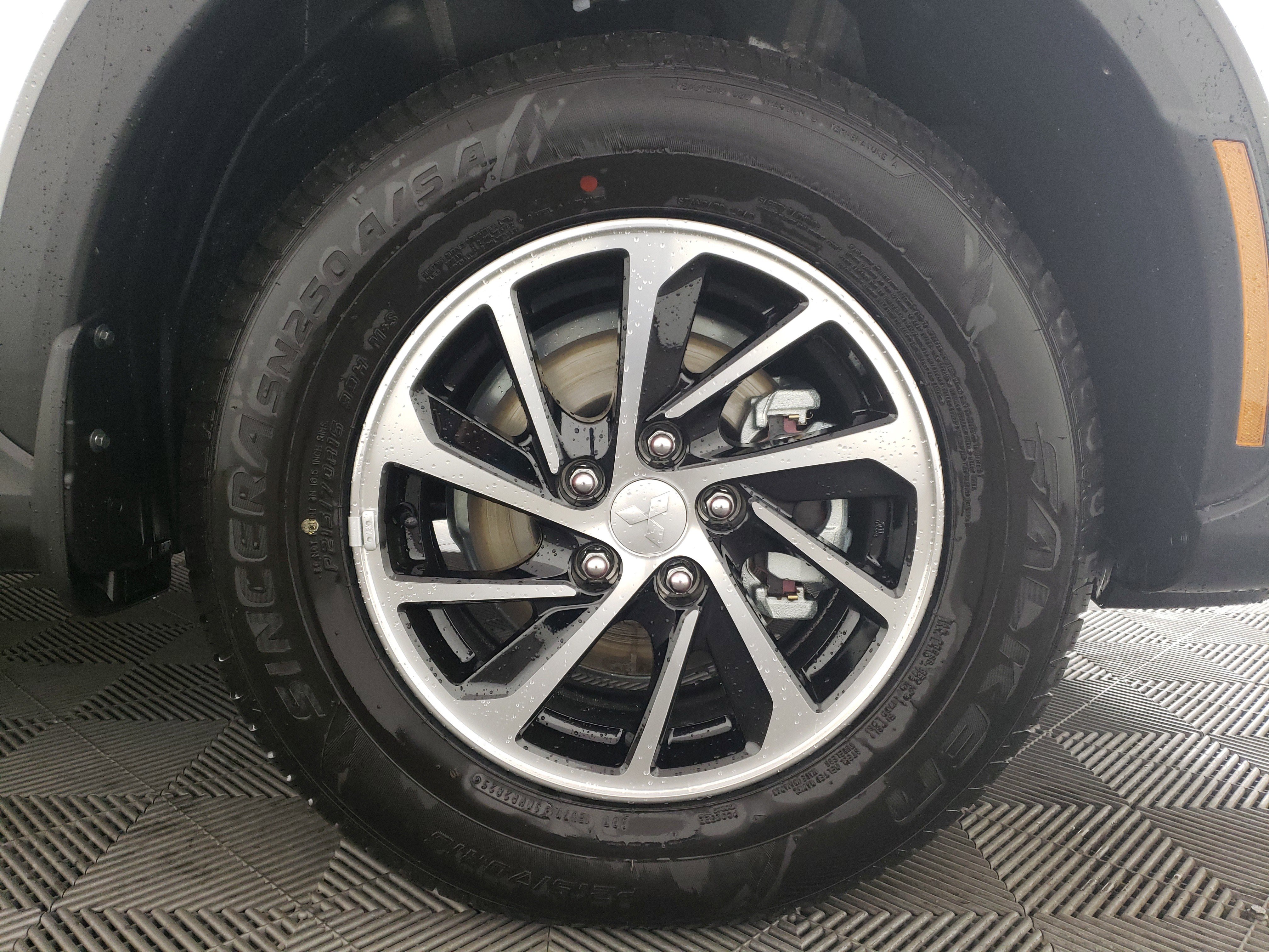 New 2026 Mitsubishi Eclipse Cross ES image 6