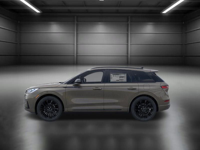 New 2025 Lincoln Corsair Reserve w/ Equipment Group 202A image 4