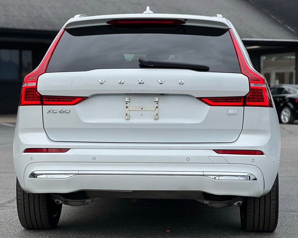 Used 2022 Volvo XC60 T8 Inscription w/ Advanced Package image 6