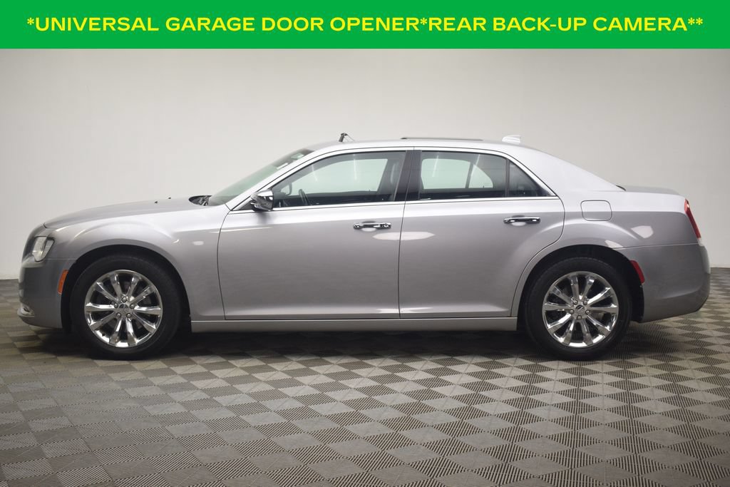 Used 2016 Chrysler 300 C AWD/4WD image 9