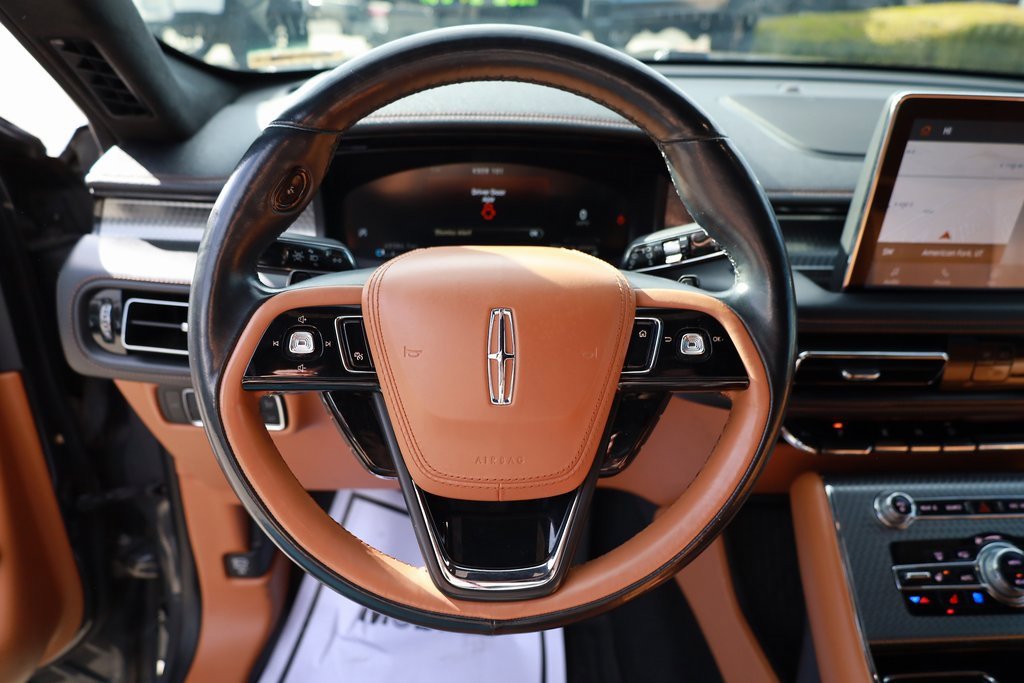 Used 2020 Lincoln Aviator Black Label image 13