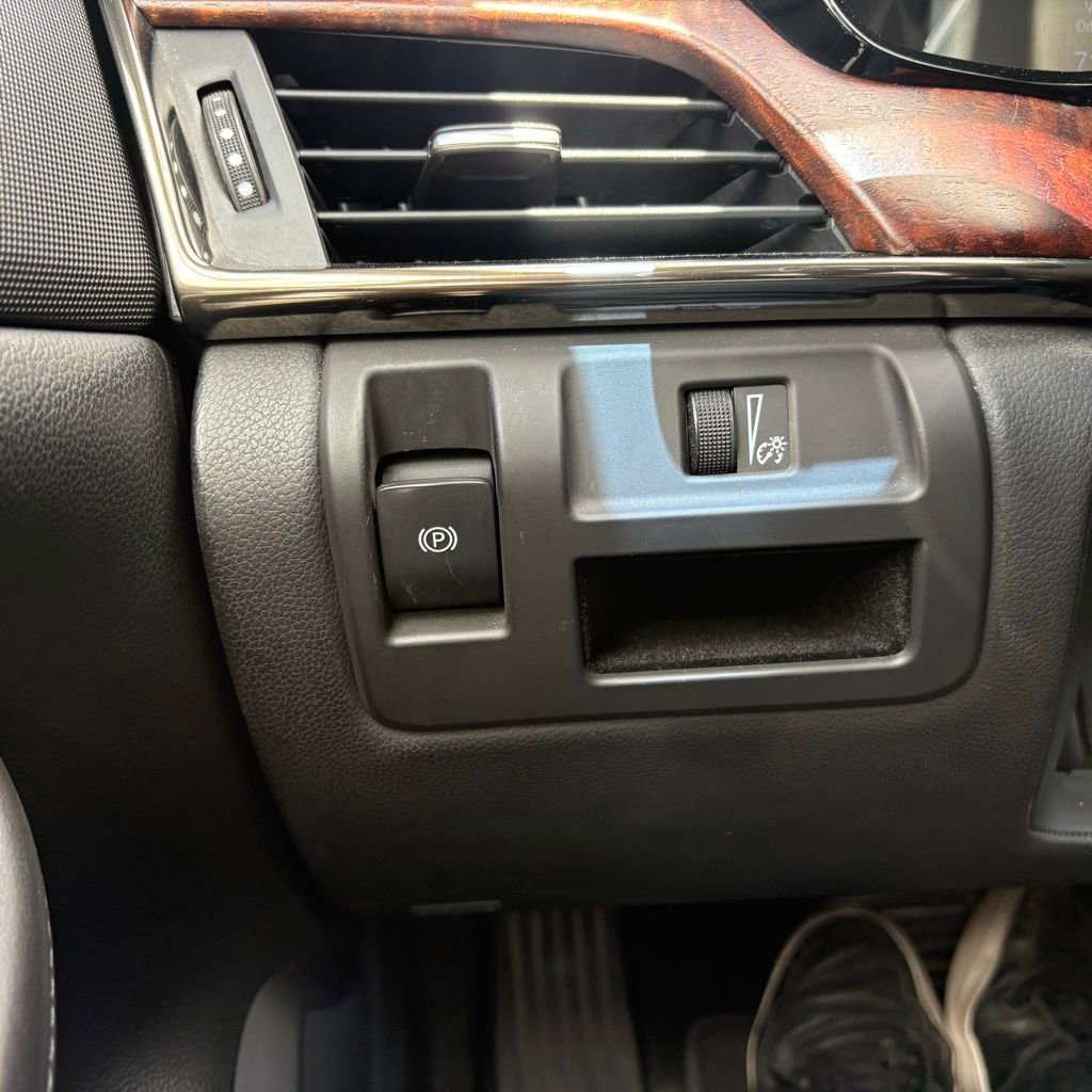 Used 2018 Cadillac CTS Luxury image 25