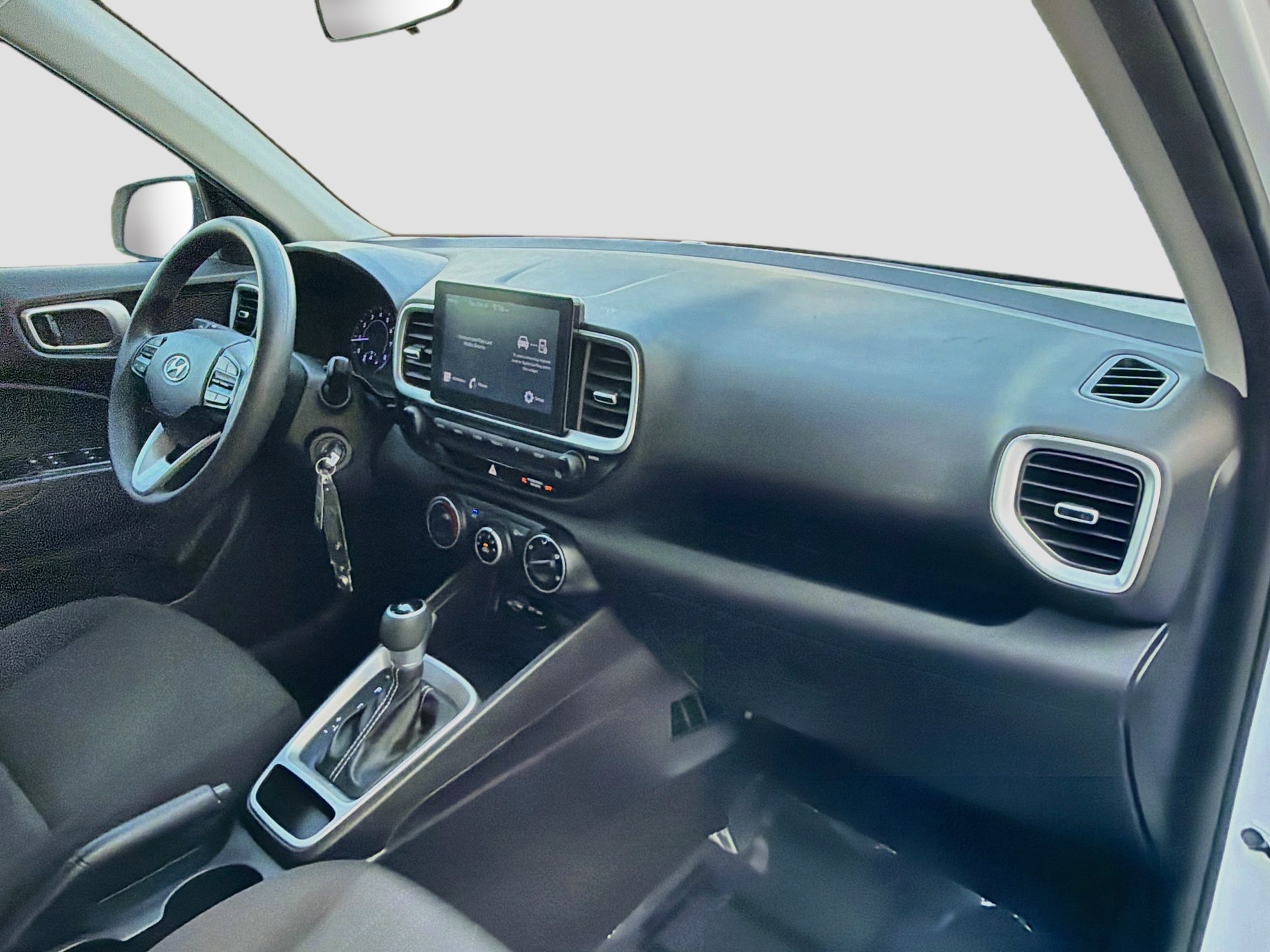Used 2022 Hyundai Venue SE w/ Cargo Package FWD image 30