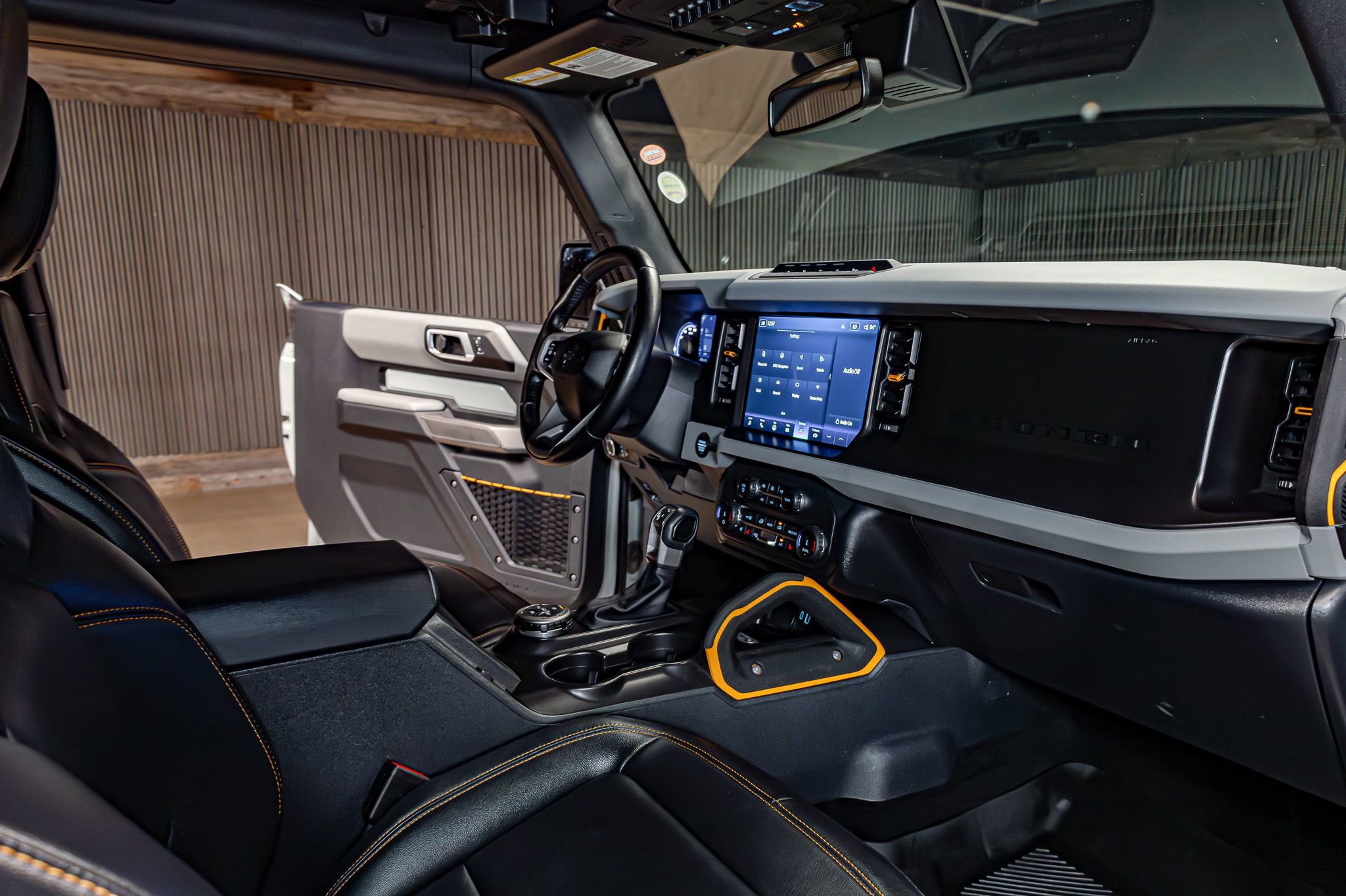 Used 2022 Ford Bronco Badlands image 20