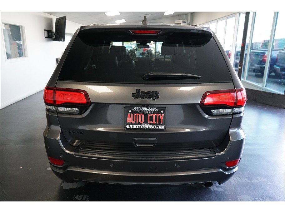 Used 2019 Jeep Grand Cherokee Altitude image 6