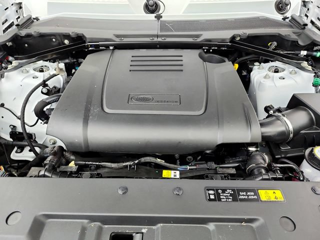 New 2026 Land Rover Defender 110 S AWD/4WD image 32