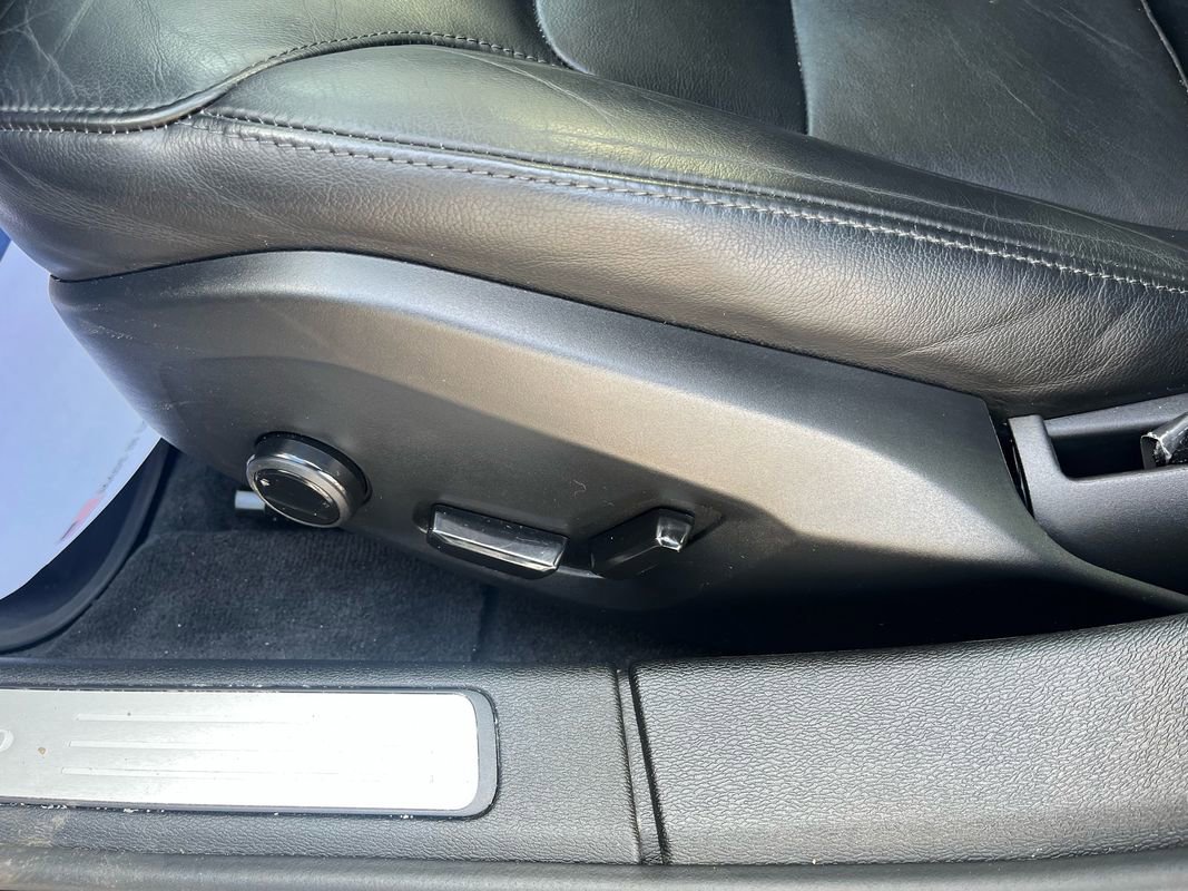 Used 2020 Volvo S60 T5 Momentum w/ Protection Package Premier image 7