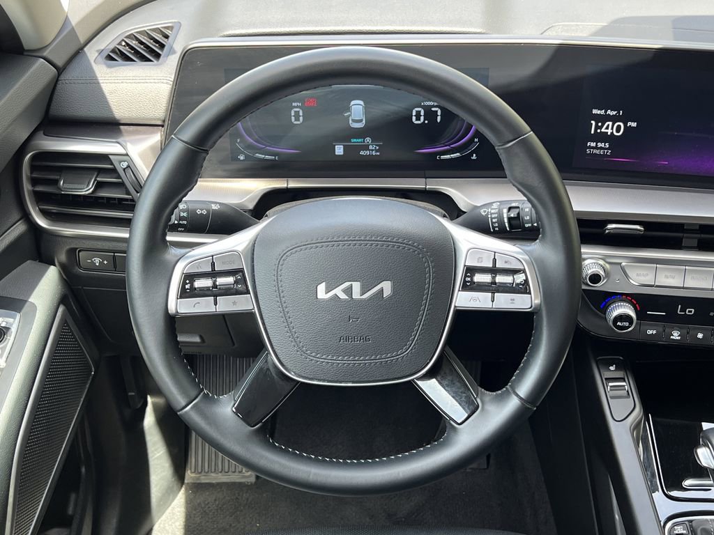 Used 2025 Kia Telluride S FWD image 20