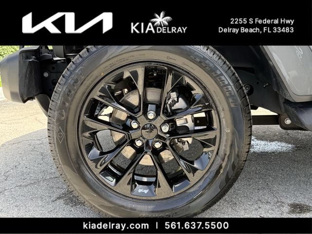 Used 2021 Jeep Wrangler Unlimited Sahara w/ Safety Group AWD/4WD image 35