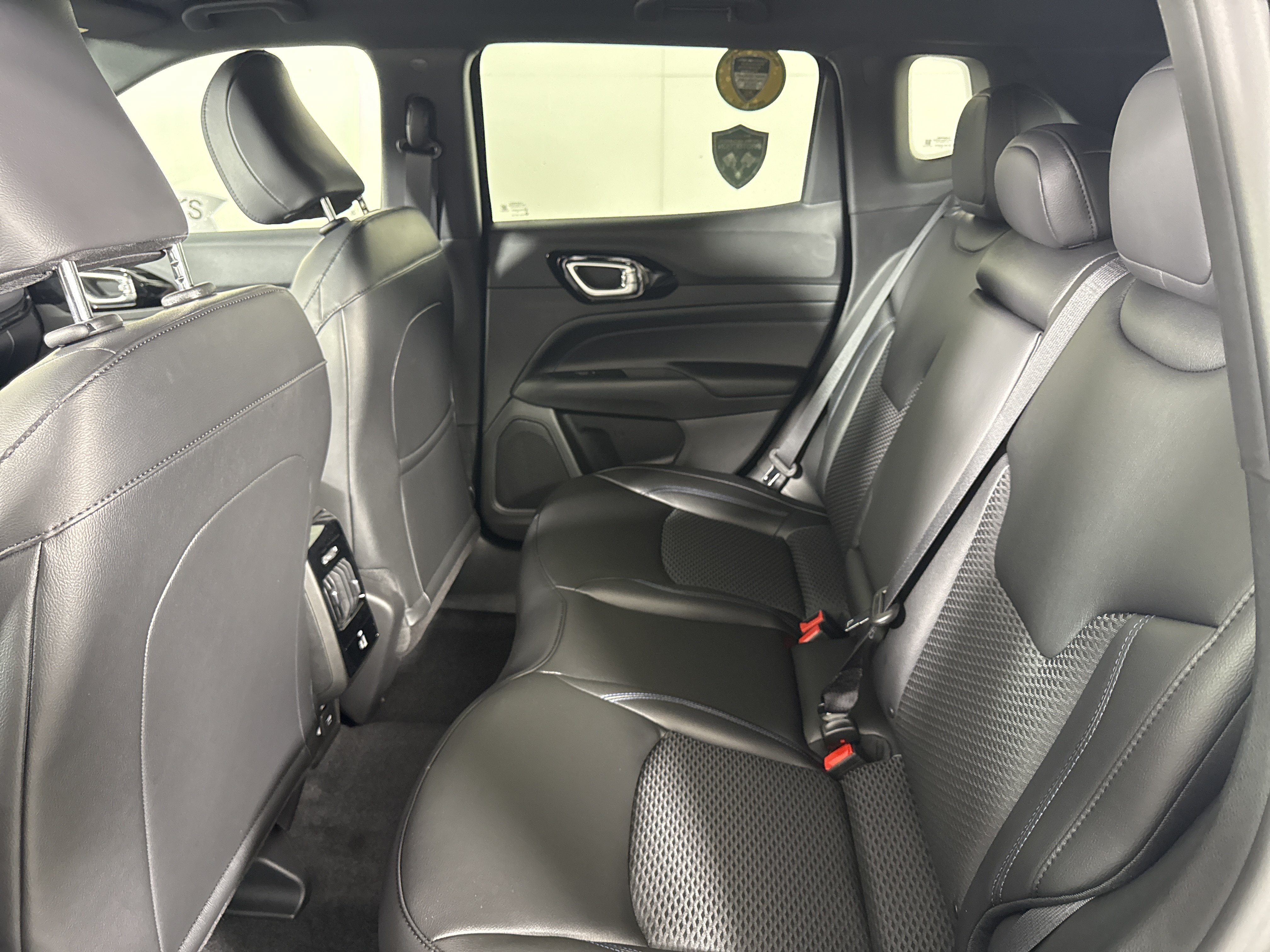 New 2026 Jeep Compass Latitude AWD/4WD image 14