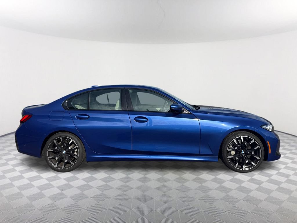 Used 2026 BMW 330i Sedan w/ M Sport Package RWD image 3