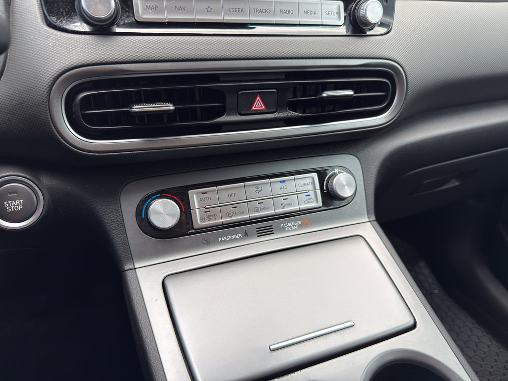 Used 2023 Hyundai Kona SEL FWD image 21