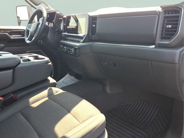 Used 2025 Chevrolet Silverado 2500 LT w/ Convenience Package AWD/4WD image 24