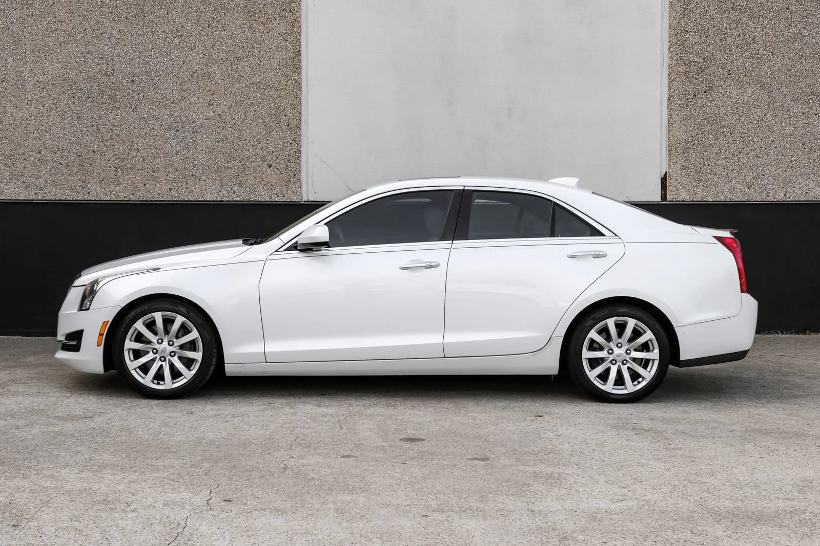Used 2018 Cadillac ATS 2.0T Sedan RWD image 8