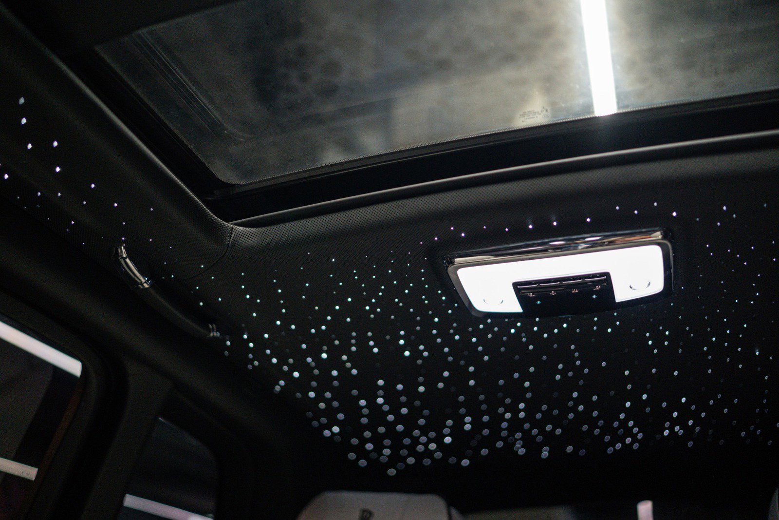 Used 2020 Rolls-Royce Cullinan image 13