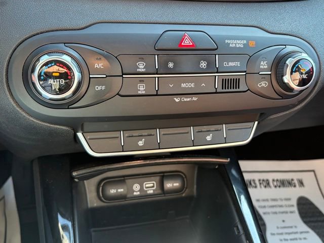 Used 2018 Kia Sorento SX image 14