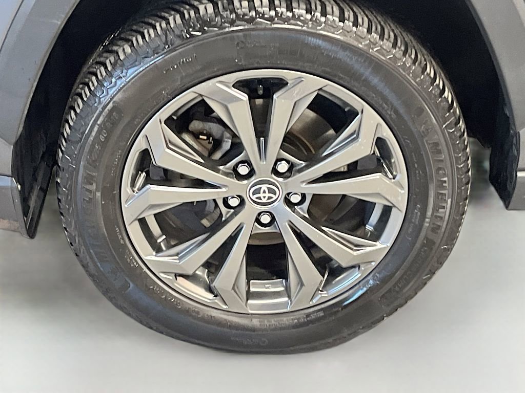 Used 2022 Toyota RAV4 Limited w/ Limited Grade Weather Package image 32