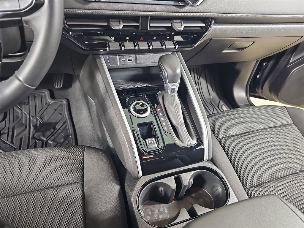 Certified 2023 Chevrolet Colorado LT w/ LT Convenience Package II image 31