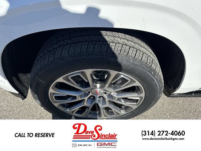 New 2026 GMC Yukon XL Denali w/ Denali Reserve Package AWD/4WD image 10