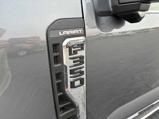 New 2026 Ford F350 Lariat w/ Chrome Package image 9