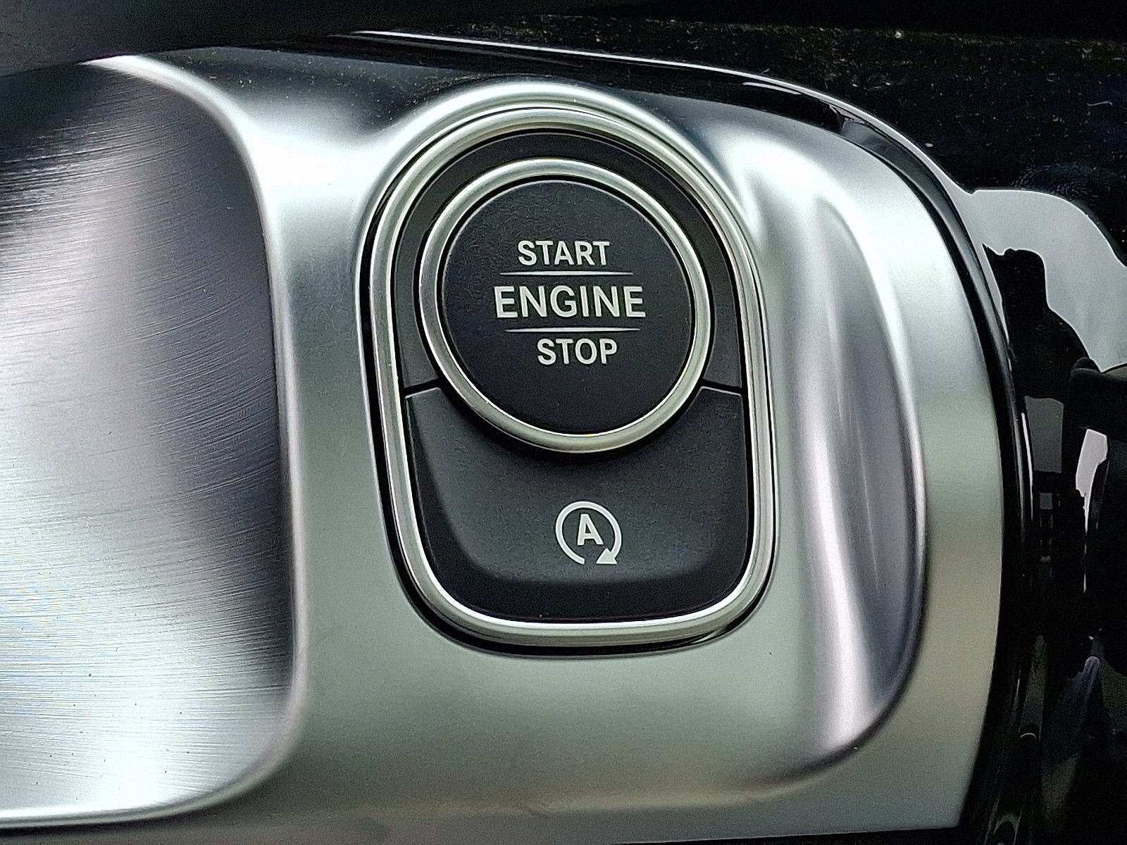 New 2026 Mercedes-Benz GLB 250 4MATIC image 19