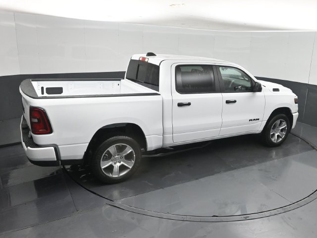 New 2027 RAM 1500 Express AWD/4WD image 43