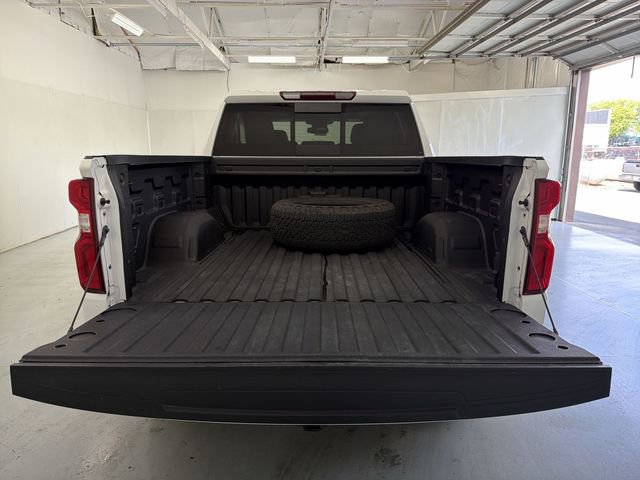 Used 2022 Chevrolet Silverado 1500 LTZ w/ LTZ Premium Package AWD/4WD image 15