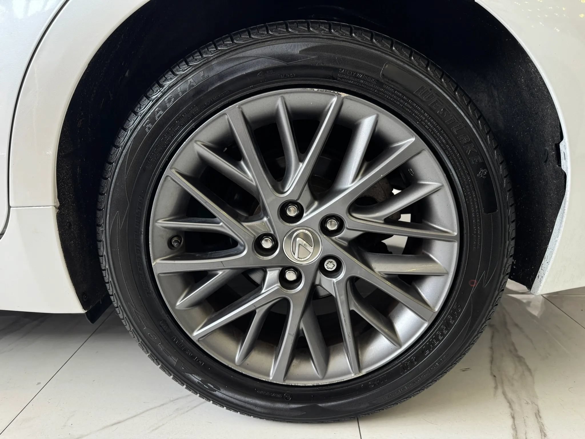 Used 2018 Lexus ES 350 w/ Premier Package FWD image 9