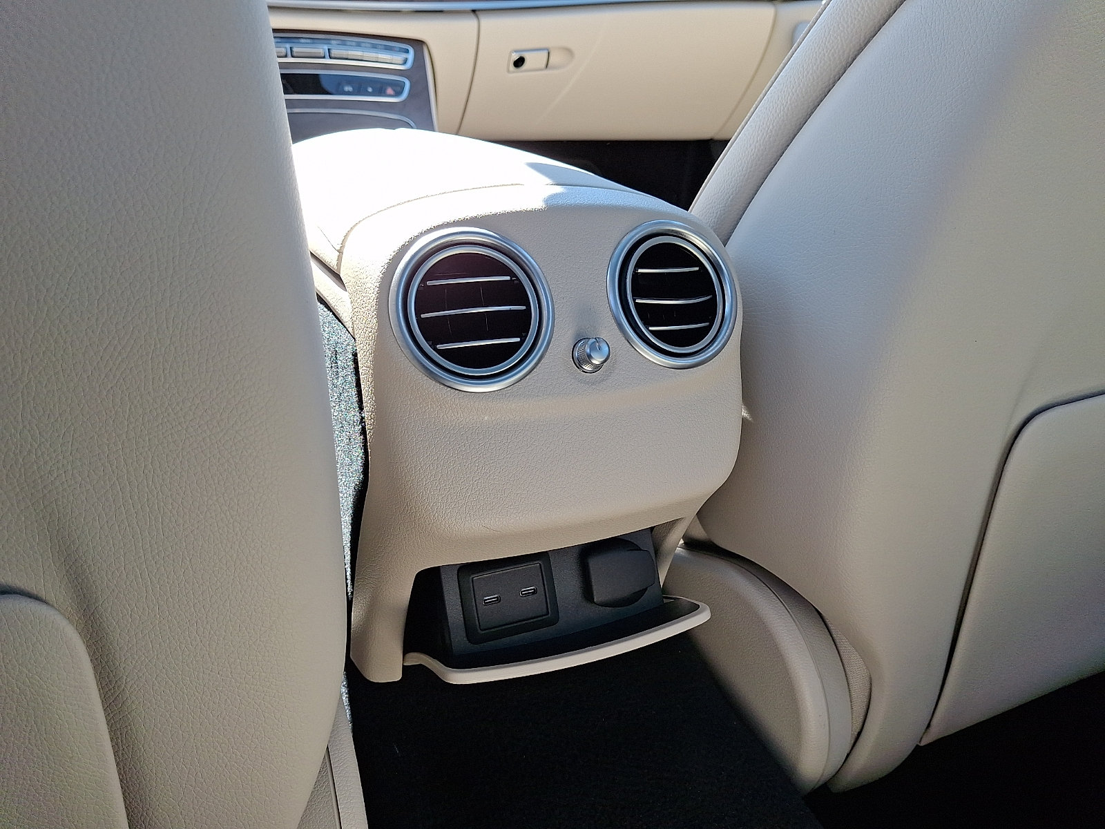 Certified 2023 Mercedes-Benz E 350 4MATIC Sedan image 11