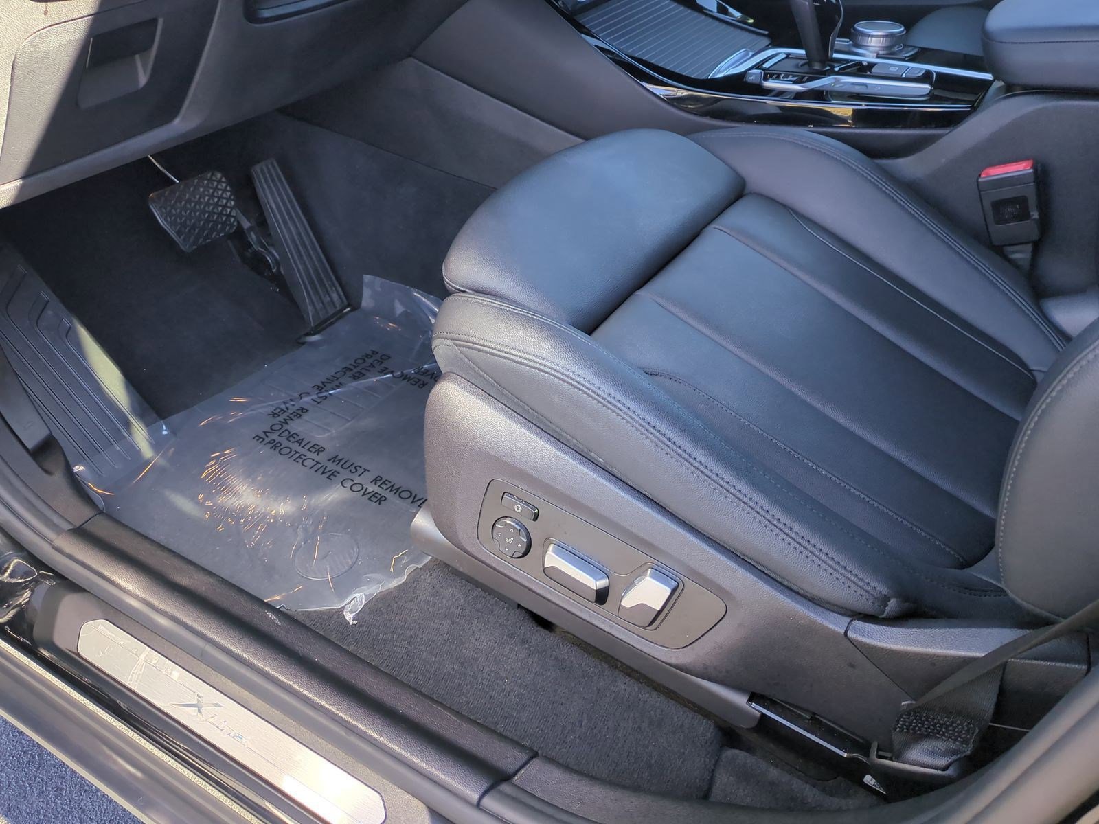 Used 2021 BMW X3 xDrive30i w/ Premium Package image 17