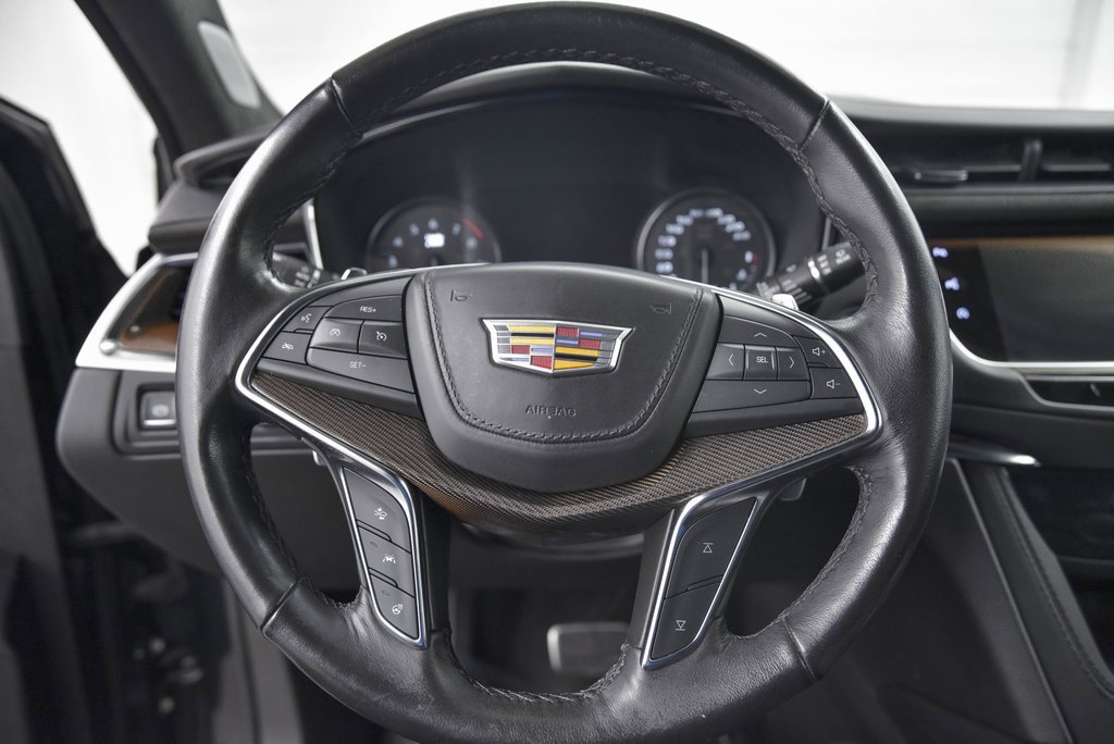 Certified 2023 Cadillac XT5 Sportv w/ Platinum Package image 17