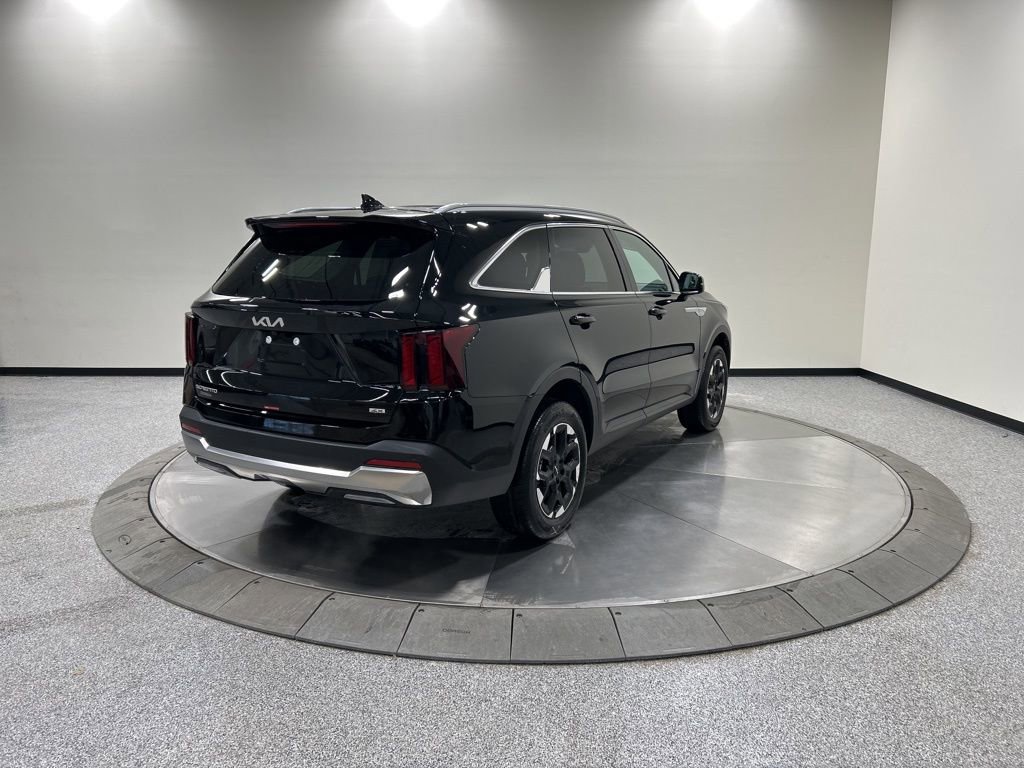 New 2026 Kia Sorento S image 5