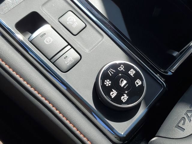 New 2026 Nissan Pathfinder Rock Creek w/ Rock Creek Premium Package image 32