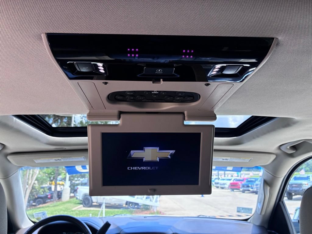 Used 2020 Chevrolet Suburban Premier RWD image 15