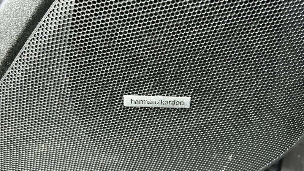 Certified 2022 Subaru Forester Limited image 21