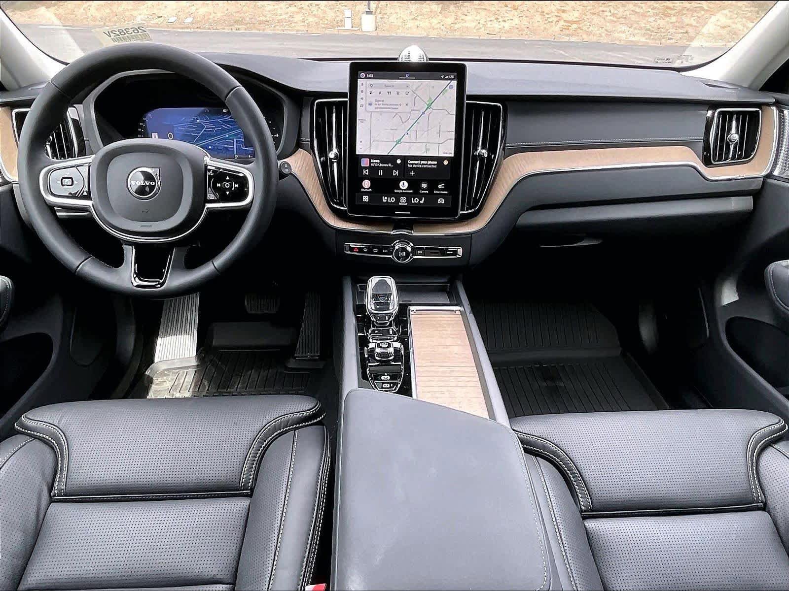 New 2026 Volvo XC60 T8 Ultra w/ Climate Package AWD/4WD image 7