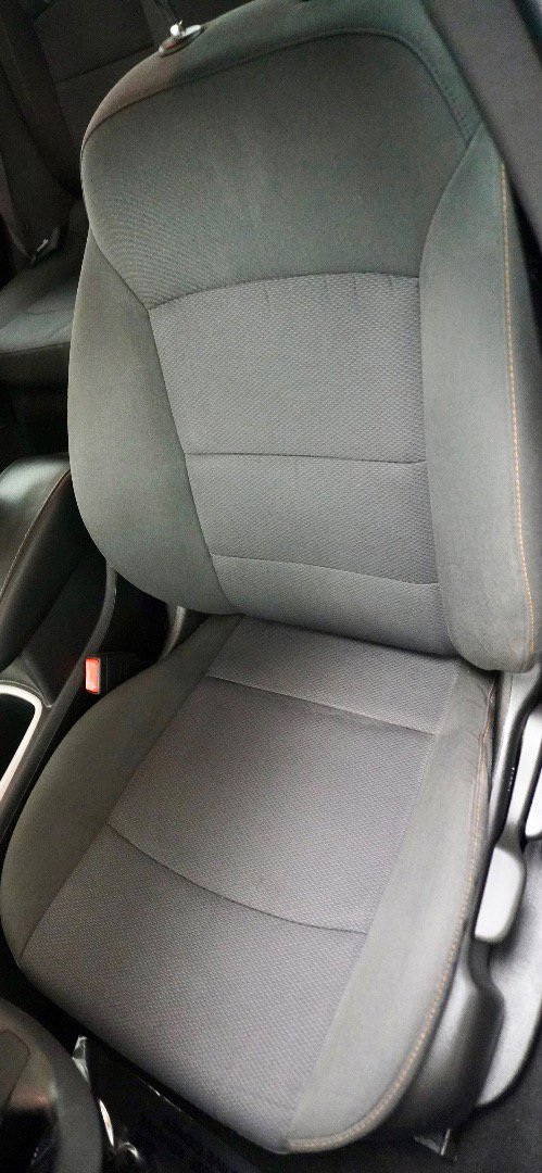 Used 2018 Chevrolet Cruze LS image 4