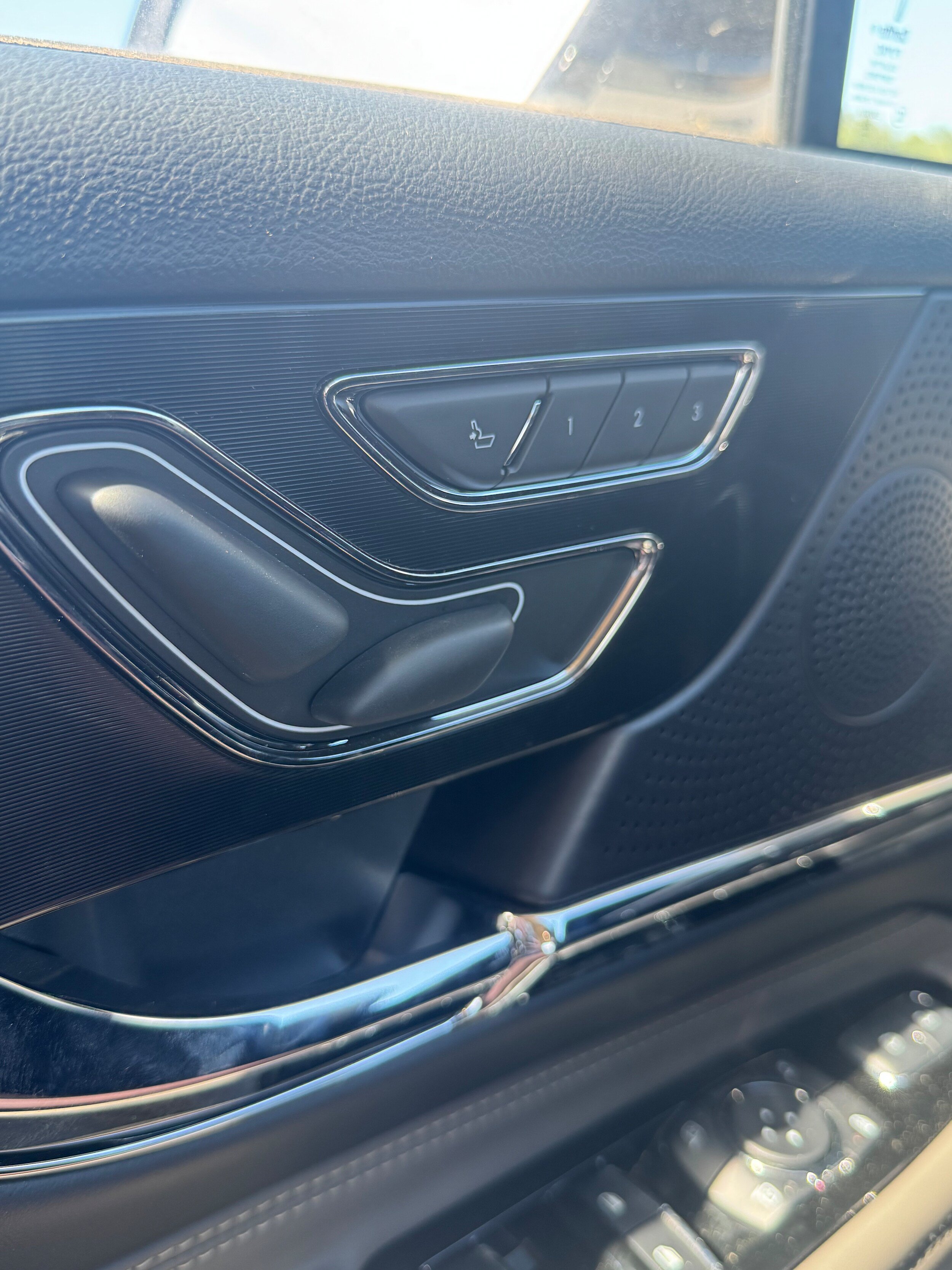 New 2024 Lincoln Corsair Grand Touring AWD/4WD image 12