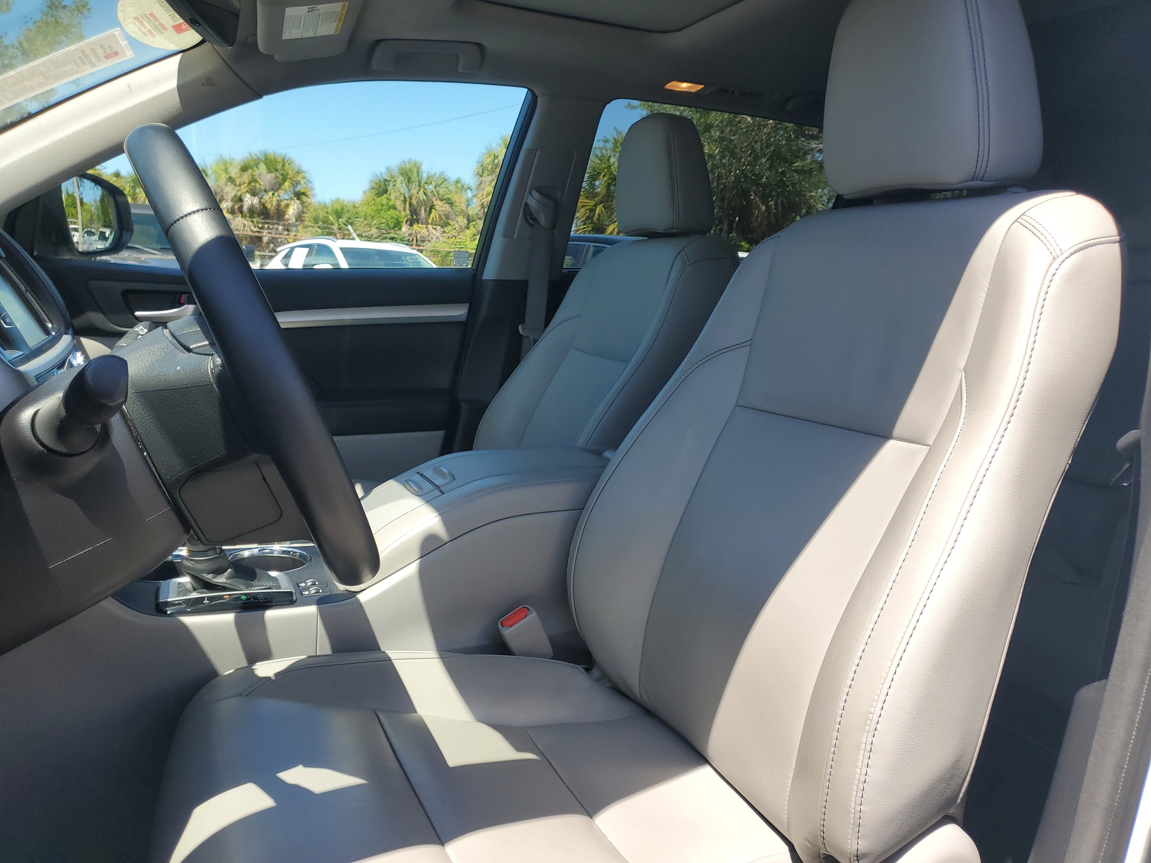 Certified 2018 Toyota Highlander XLE AWD/4WD image 19