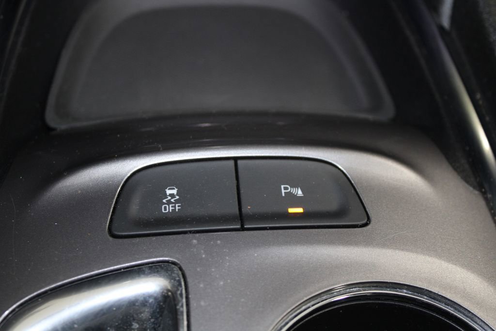 Used 2024 Chevrolet Malibu LT image 40