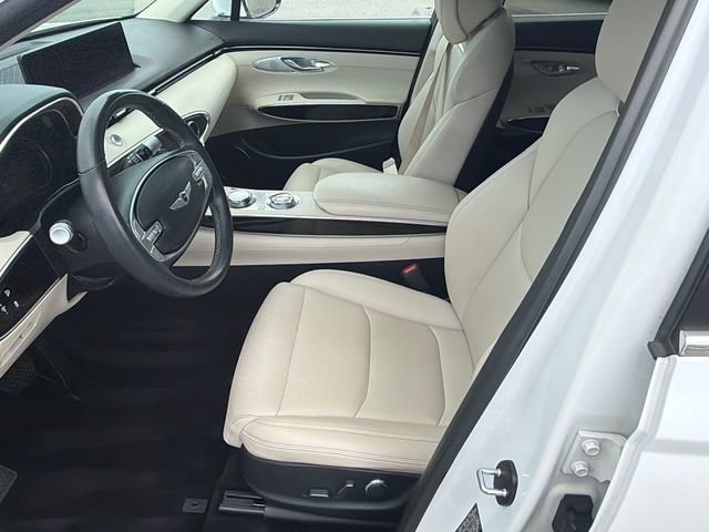 Used 2023 Genesis GV70 2.5T AWD/4WD image 9